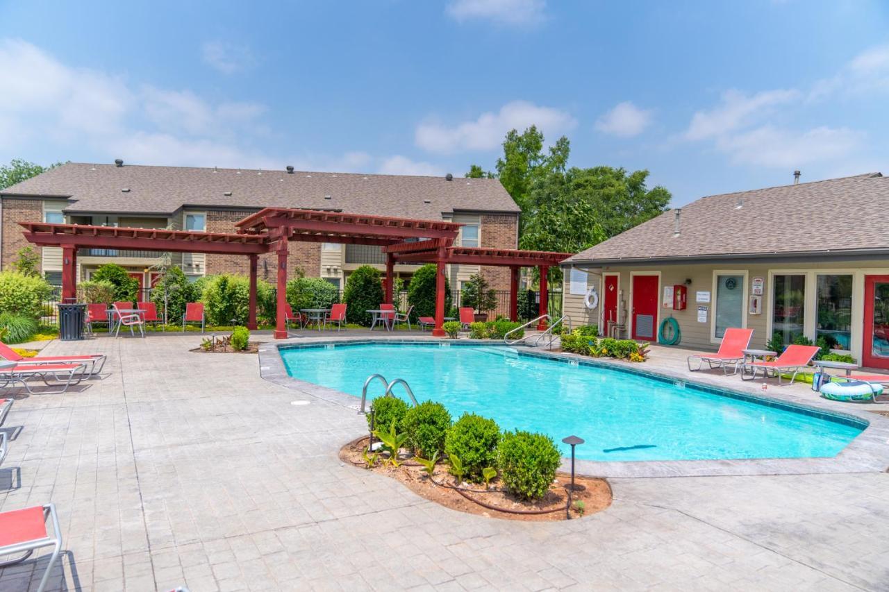 Ou Sooner, Pool & Gym, Bbq, Netflix, 100Mb Internet, Lg Washer & Dryer, Close To Ou! Норман Екстериор снимка