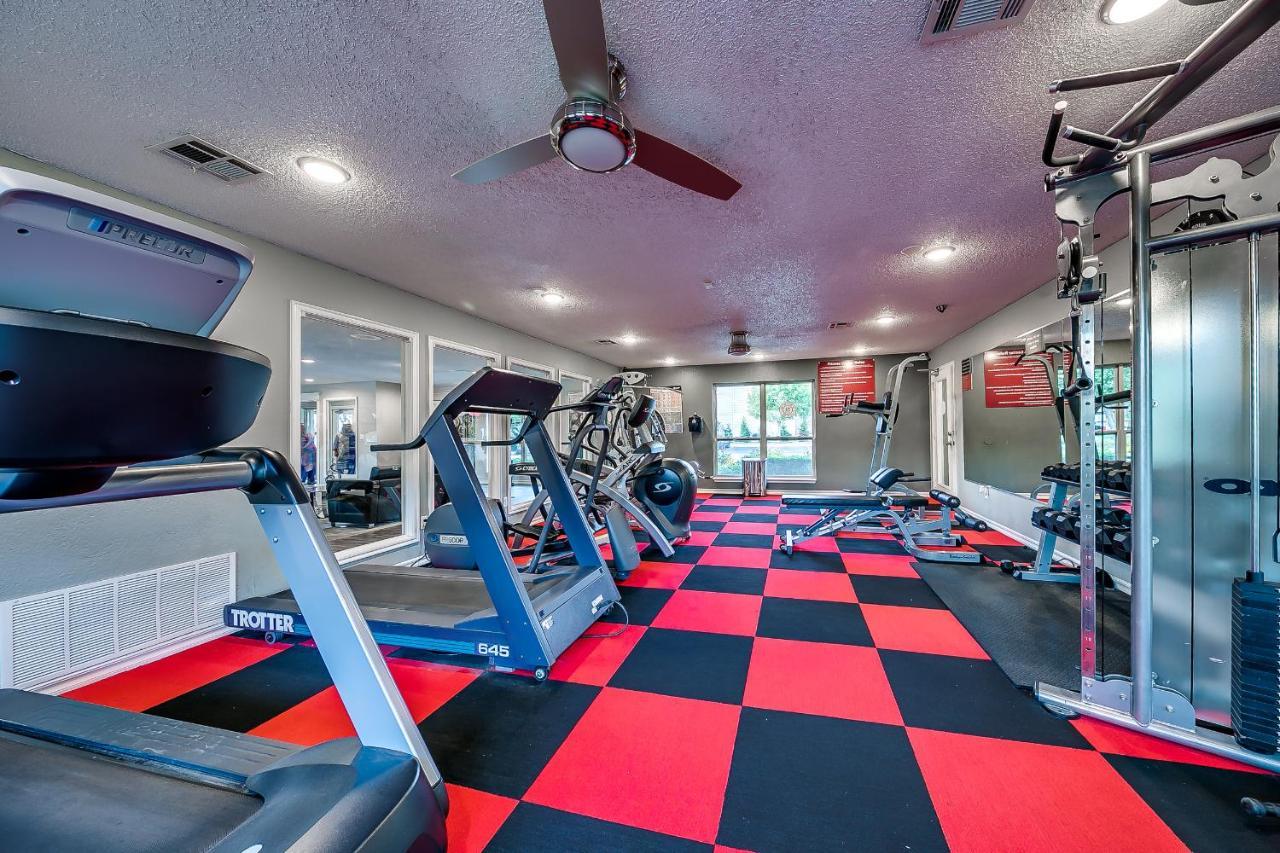 Ou Sooner, Pool & Gym, Bbq, Netflix, 100Mb Internet, Lg Washer & Dryer, Close To Ou! Норман Екстериор снимка