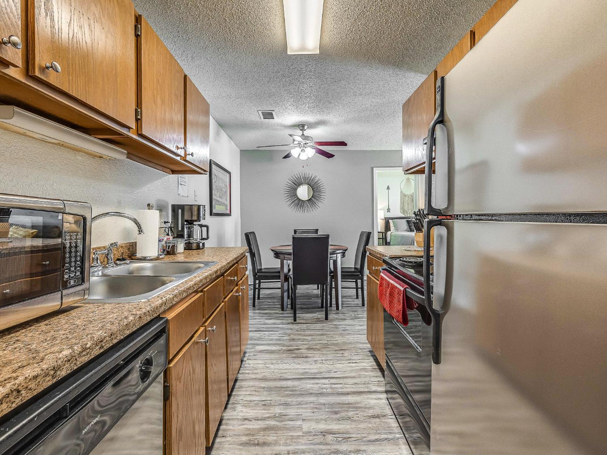 Ou Sooner, Pool & Gym, Bbq, Netflix, 100Mb Internet, Lg Washer & Dryer, Close To Ou! Норман Екстериор снимка