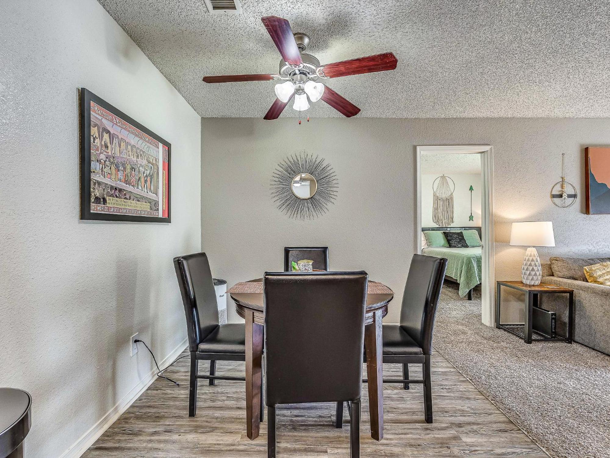 Ou Sooner, Pool & Gym, Bbq, Netflix, 100Mb Internet, Lg Washer & Dryer, Close To Ou! Норман Екстериор снимка